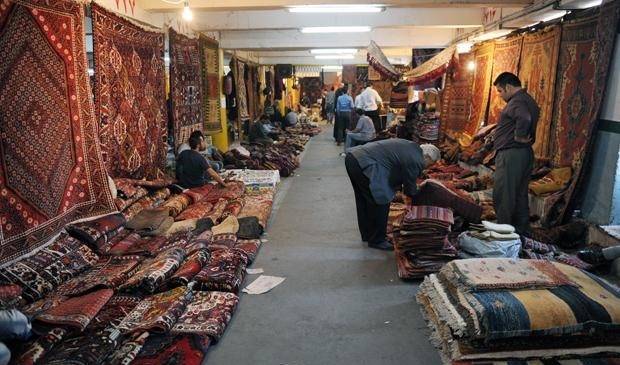 پارکینگ پروانه، بازار متفاوت تهرانی ها!