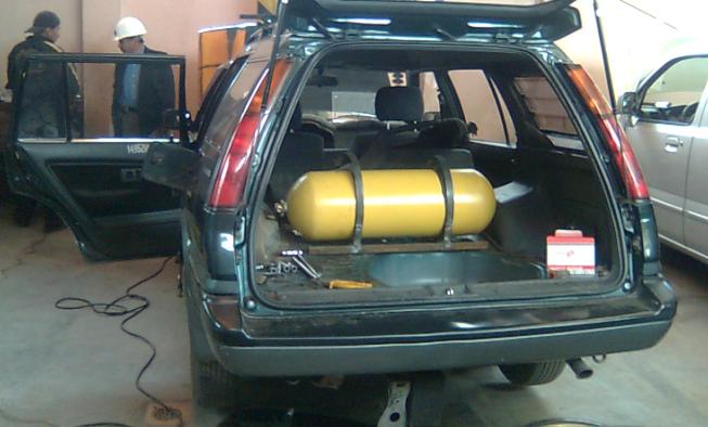 کارگاه CNG مهاباد ماشین