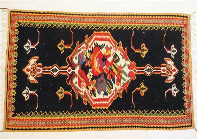 گلیم فروشی