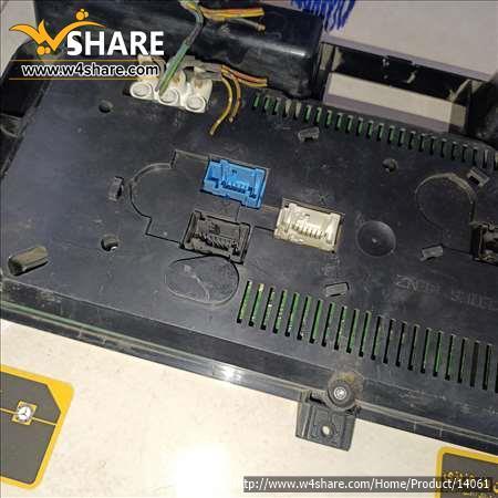 صفحه کیلومتر مرسدس بنز اکونیک دایملر کرایسلر